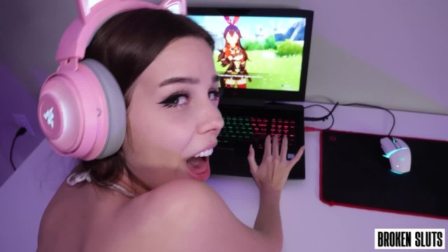 Русская игроманка, которая готова ебаться практически бесконечно - #2