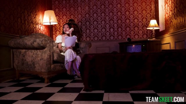 Хоррор игры для поистине необузданной нимфоманки - #1